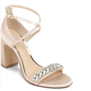 Jewel Bagley Mischka Size 9.5 Champagne Satin